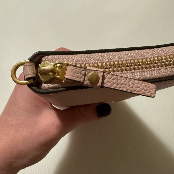 Tory Burch Pink Robinson Long Travel Wallet - Picture 11 of 14